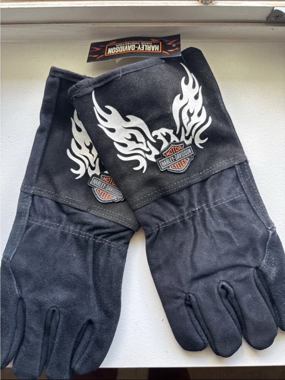 Harley-Davidson Black Gloves with White Flame Logo